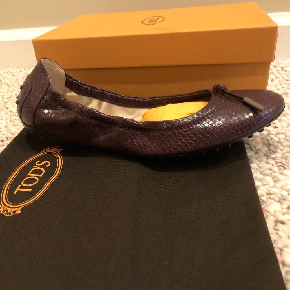 Tod's Python Embossed Leather Ladies Ballet Flat Size 8.5 - Picture 3 of 16